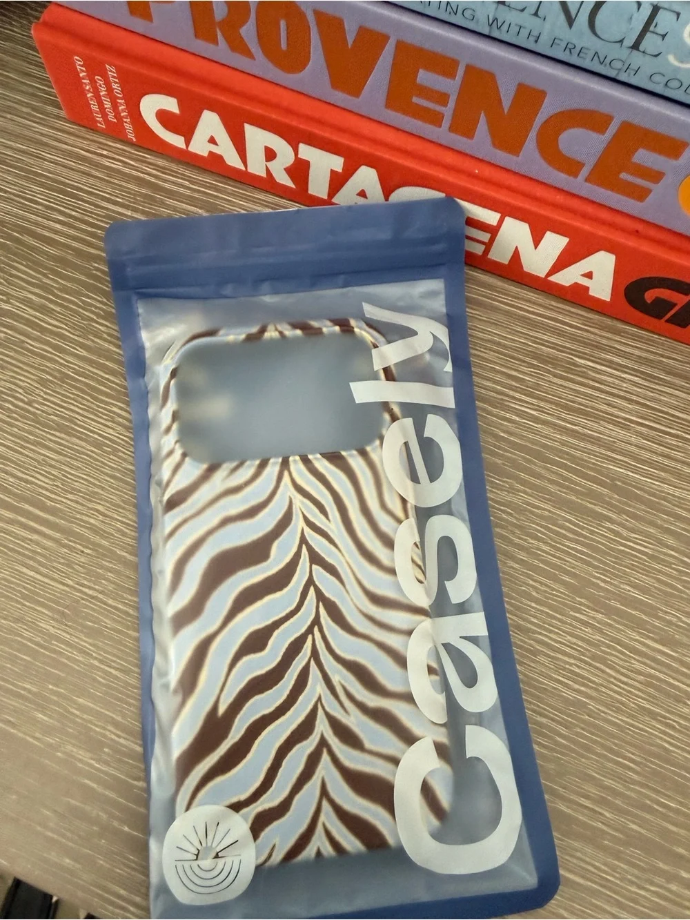 NWT Casely iPhone 16 Pro Case - Brown & White Stripe